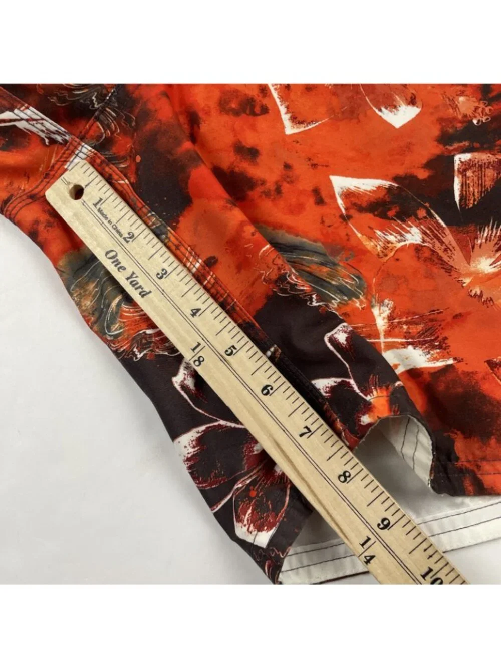 Nike Swim Trunks Men’s XL Floral Black Orange Mesh Lined Drawstring Pockets